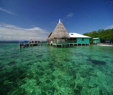 Cuál es la mejor zona para alojarse en Bocas del Toro